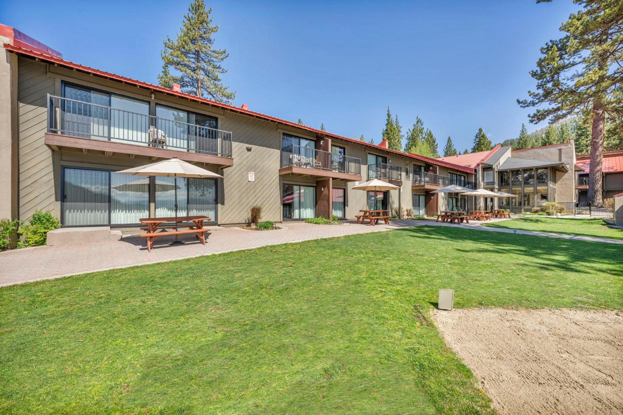 Cozy Studio W/Kitchenette Easily Accessible #113 At Donner Lake Village Тракі Екстер'єр фото